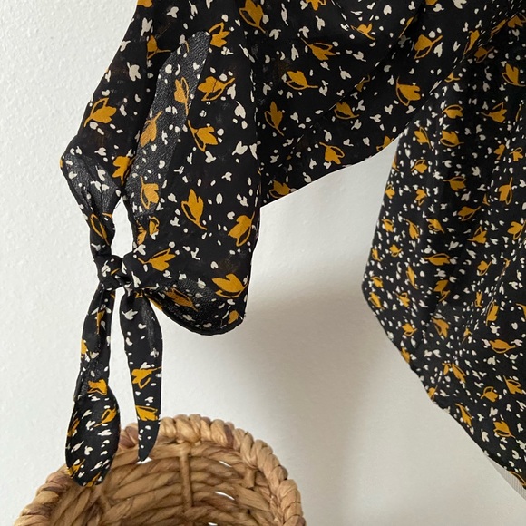 Madewell Floral Off the Shoulder Silk Blouse - Picture 7 of 8